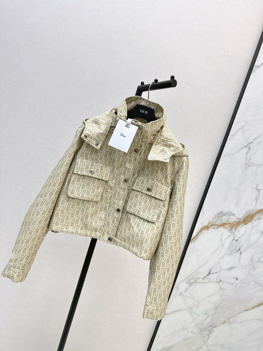 CD 25fw jacquard jacket