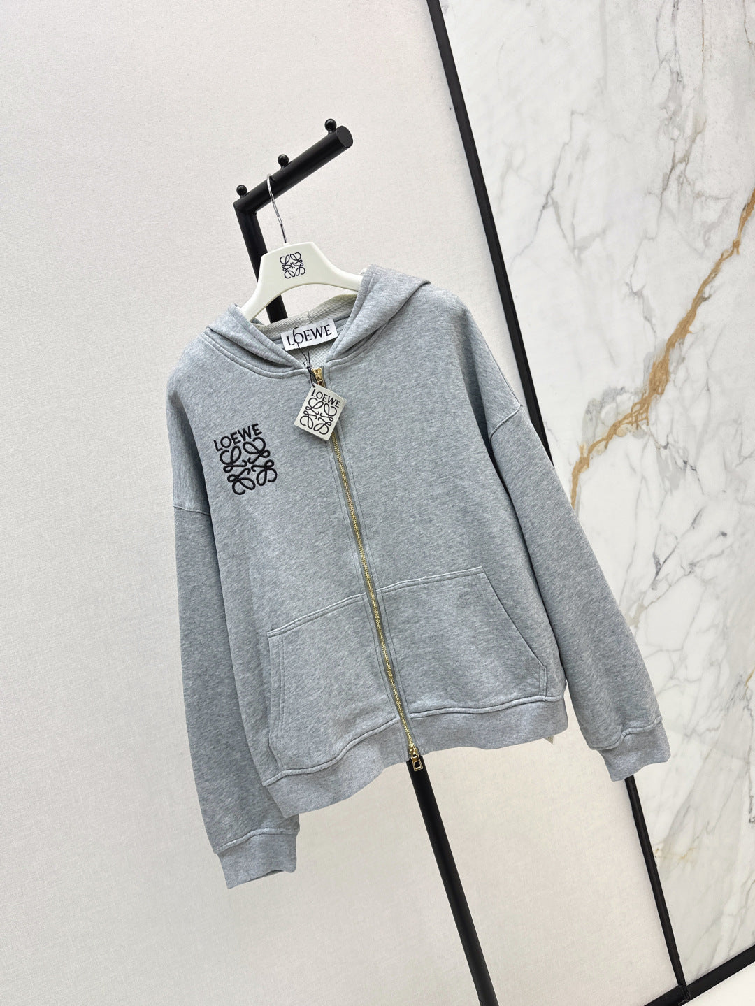 Loe 25fw embroidered jacket