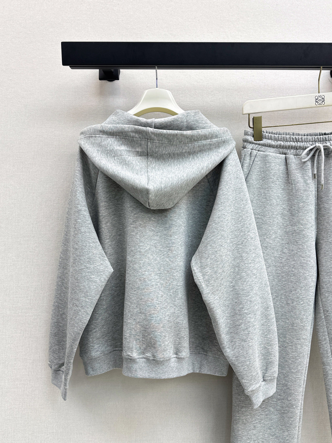 Loe 25fw tracksuit