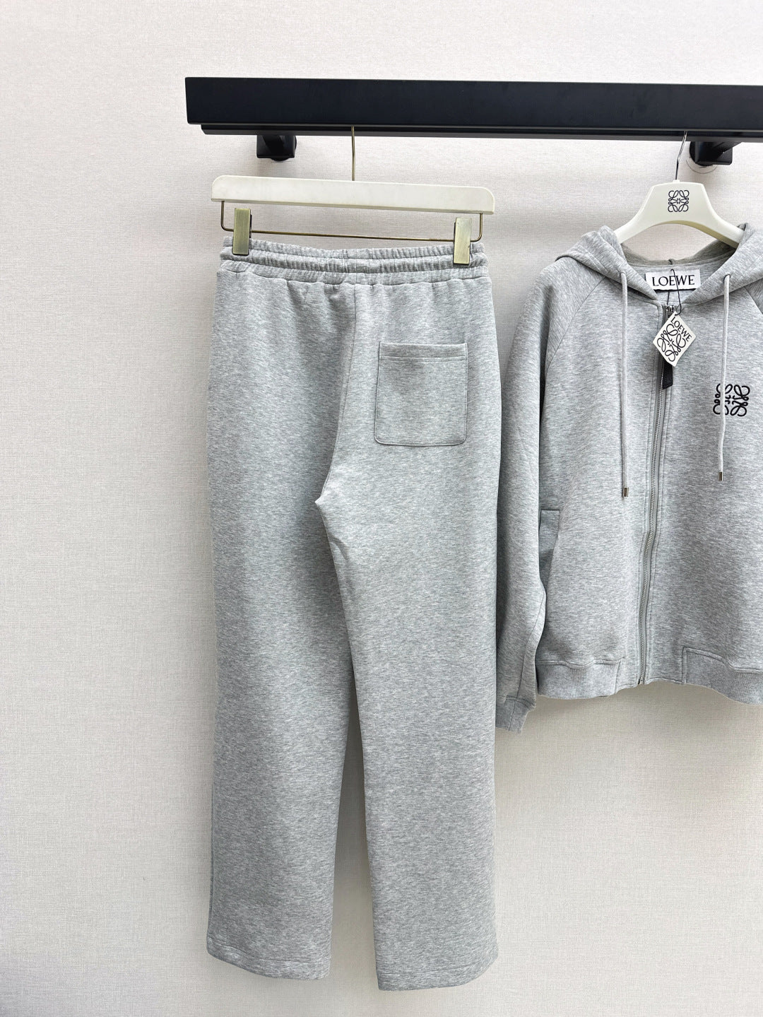 Loe 25fw tracksuit