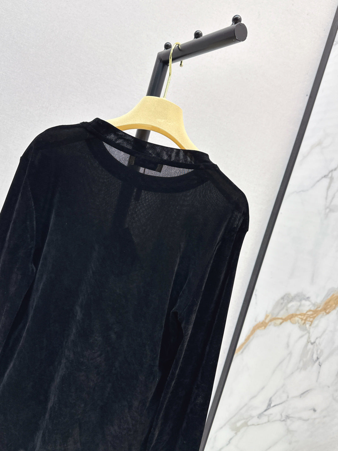 Miu 25fw velvet shirt