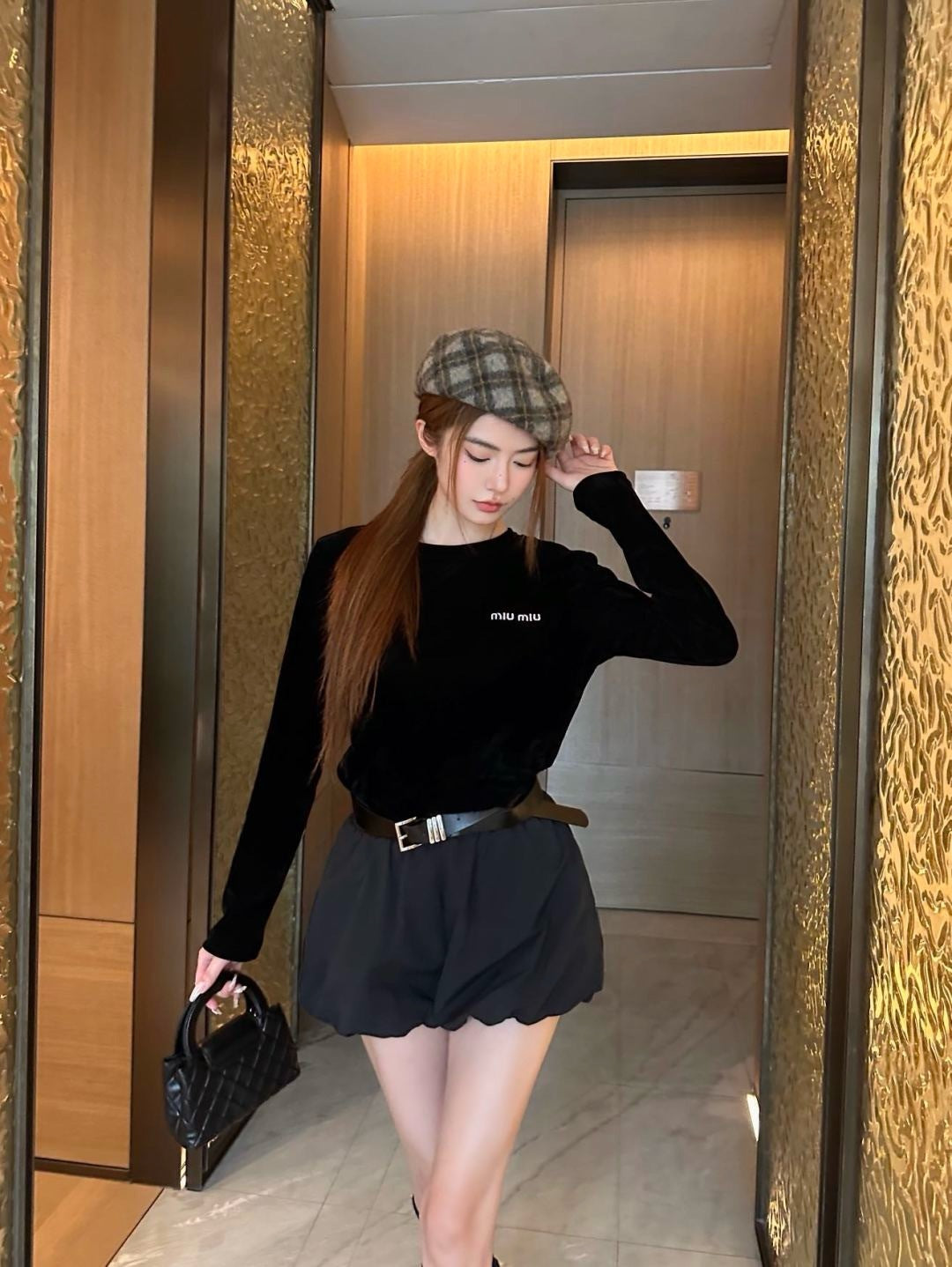 Miu 25fw velvet shirt
