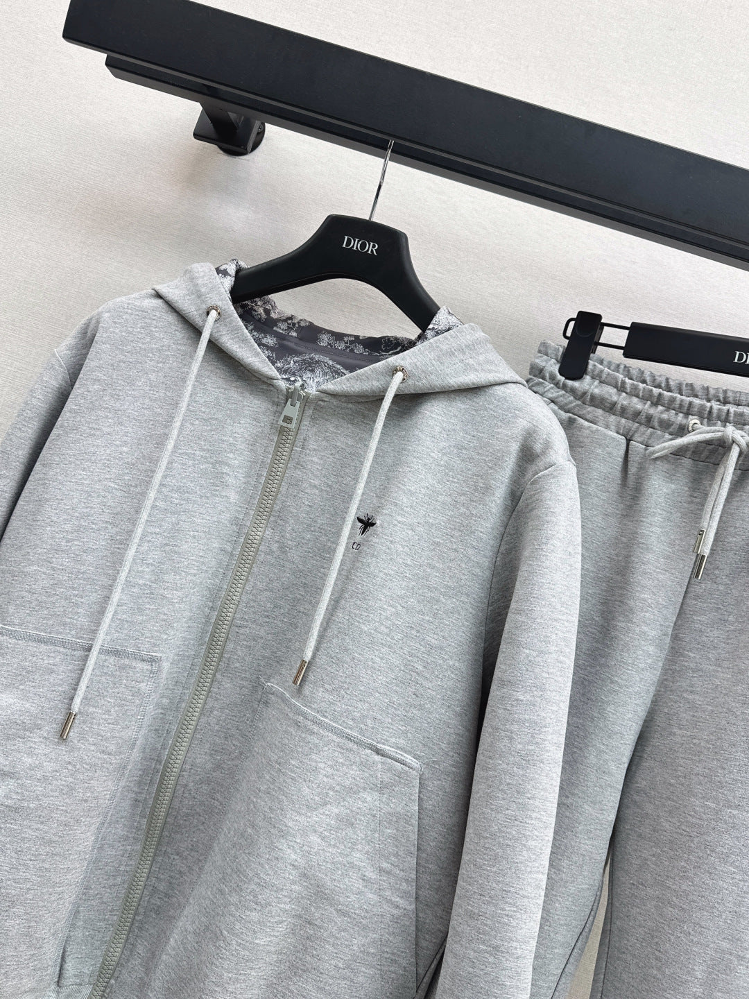 CD 25fw reversible tracksuit