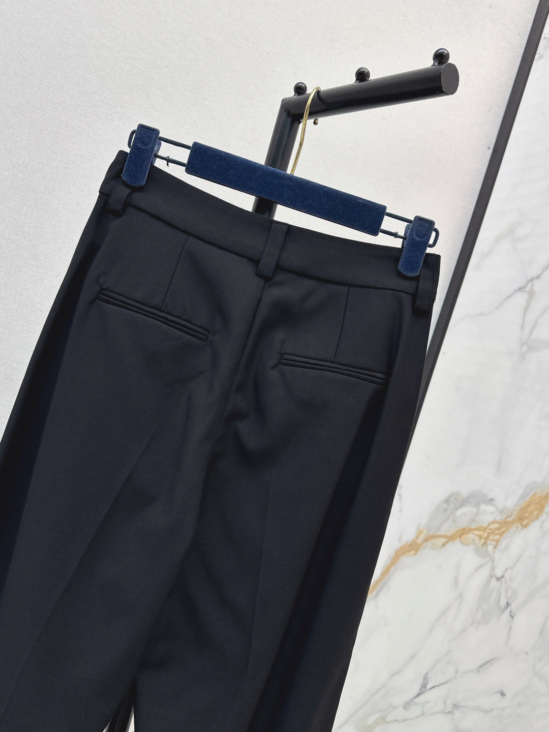 Louis 25fw pants