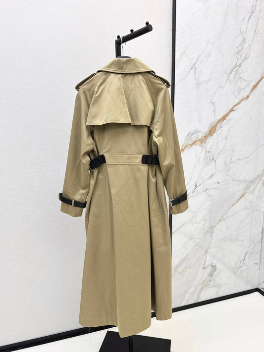 CD 25fw trench coat
