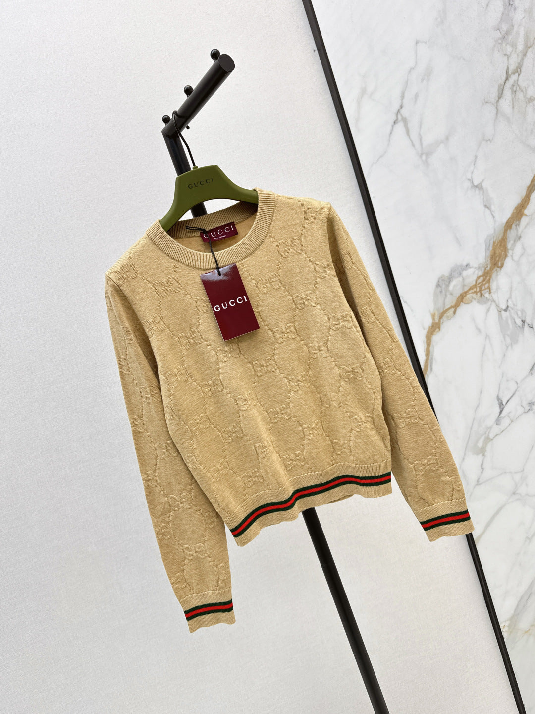 Guc 25fw jacquard sweater