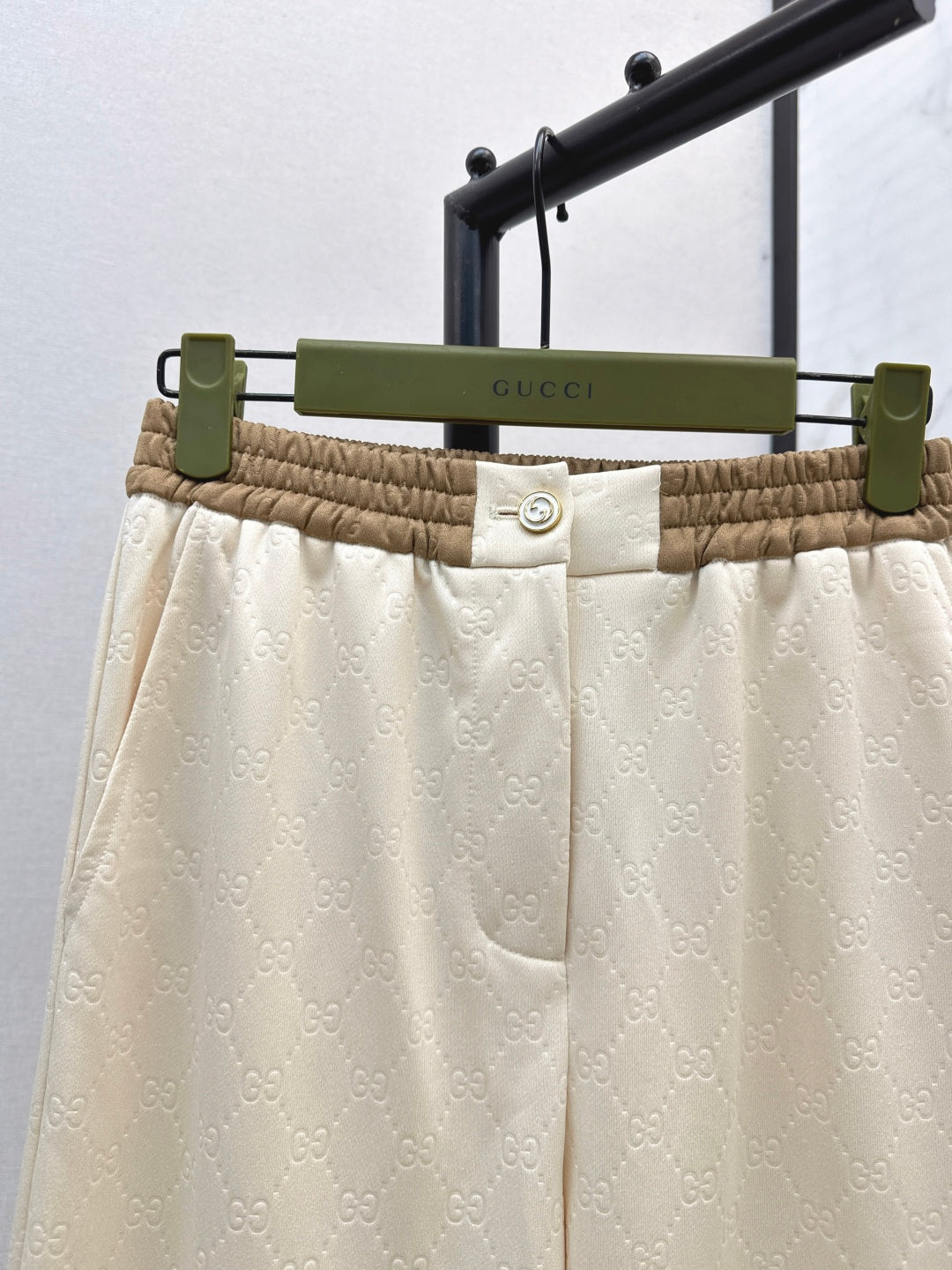 Guc 25fw jacquard pants
