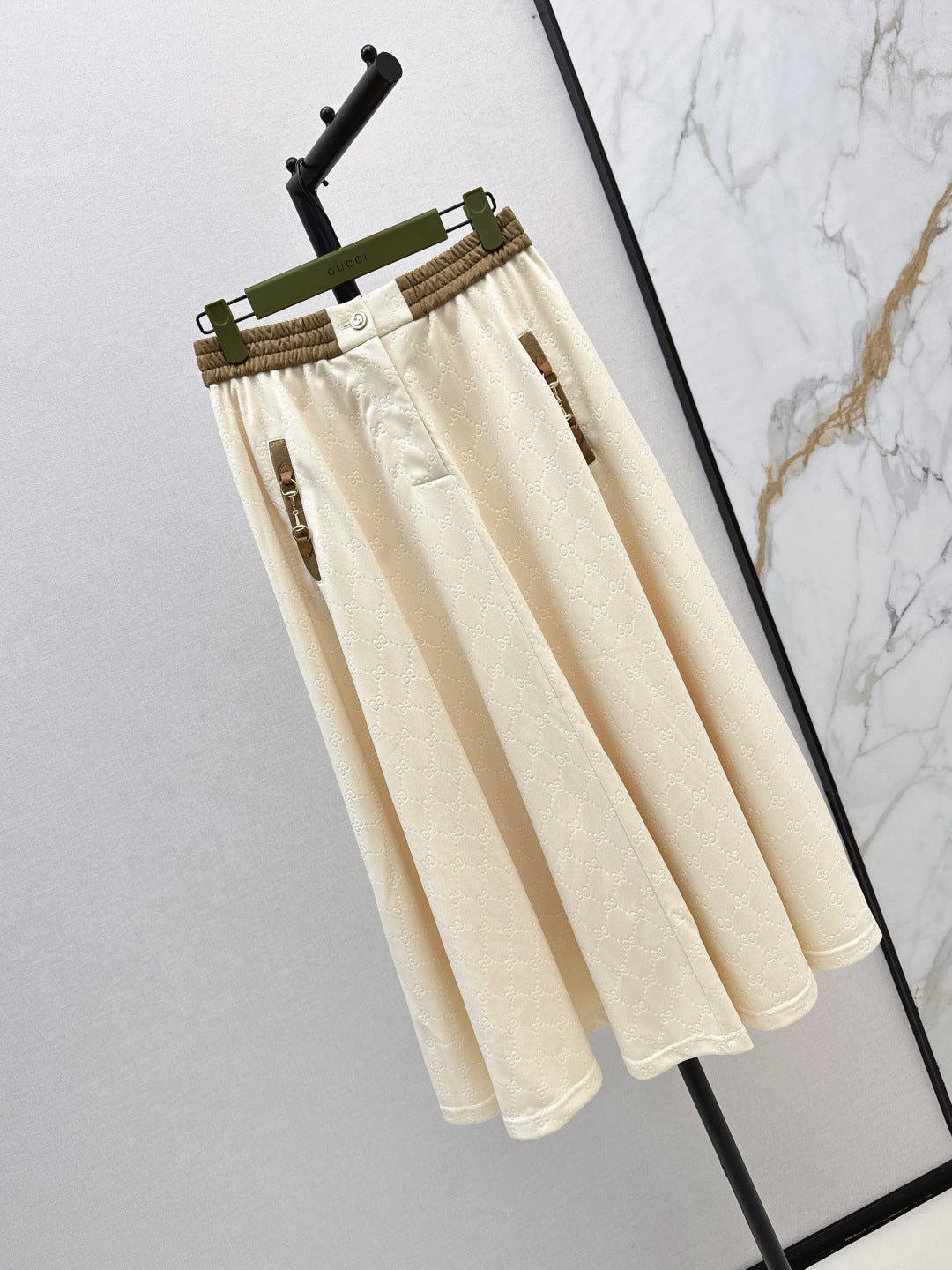Guc 25fw jacquard skirt