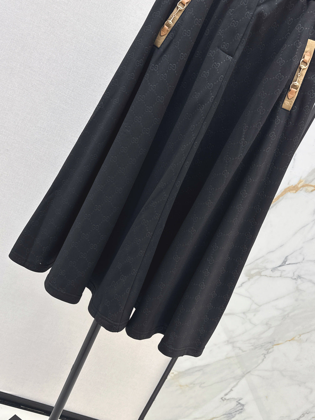 Guc 25fw jacquard skirt