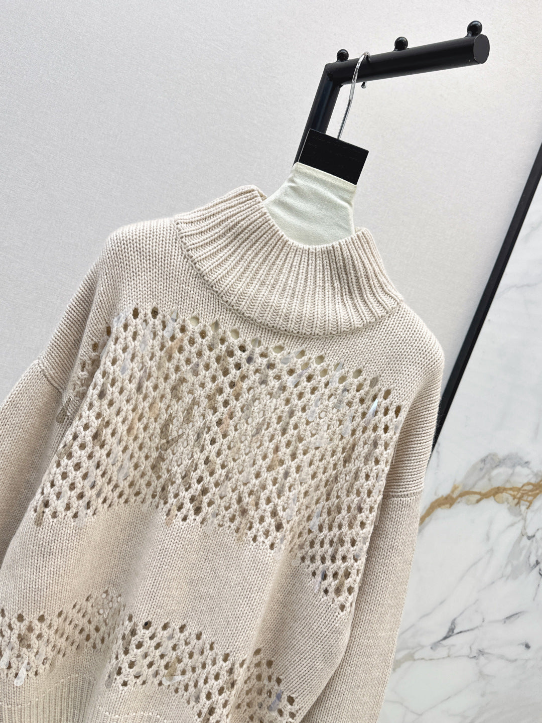 Brune 25fw cashmere sweater