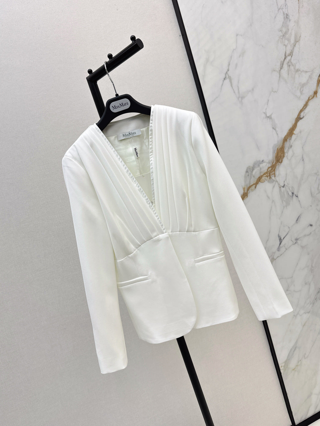 Max 25fw pleated blazer