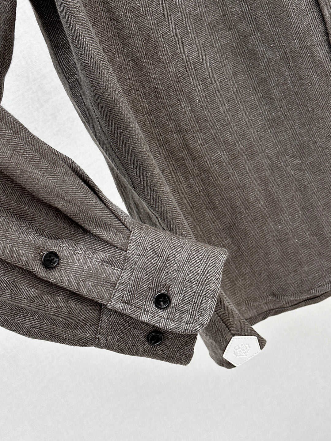 Loro 25fw linen shirt