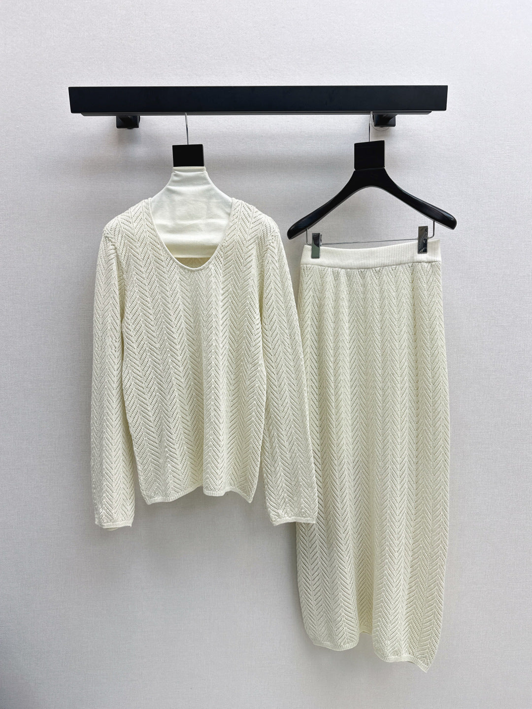 Brune 25fw knitted suit