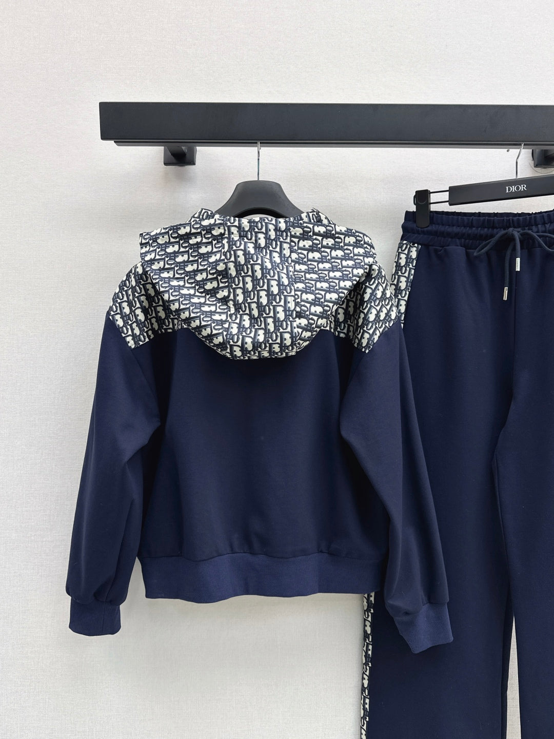 CD 25fw printed suit
