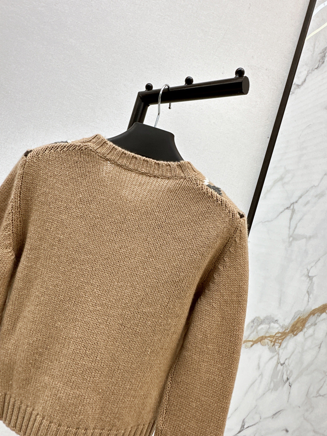Pra 25fw cashmere sweater
