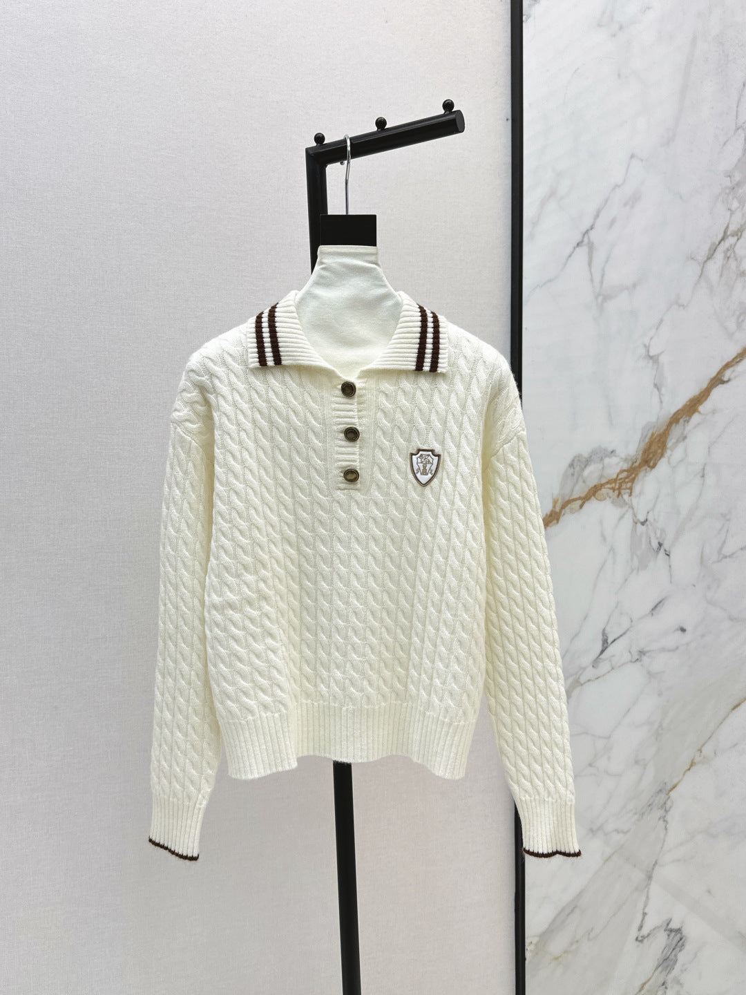 Brune 25fw cashmere sweater