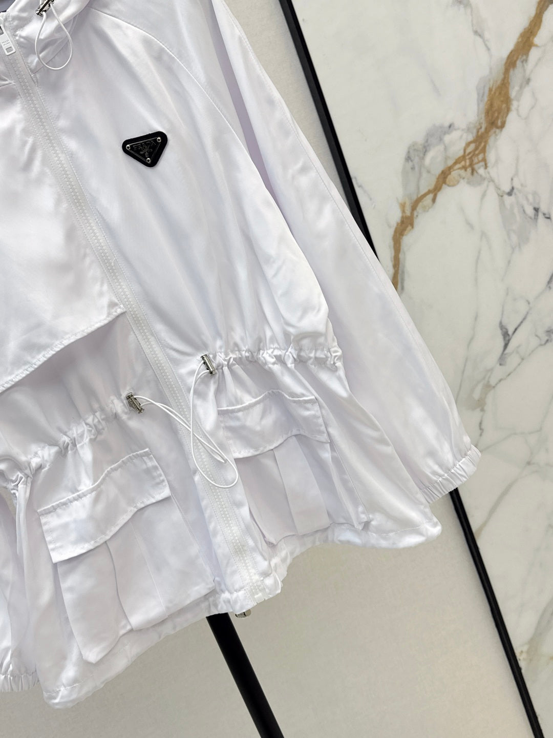 Pra 25fw drawstring jacket