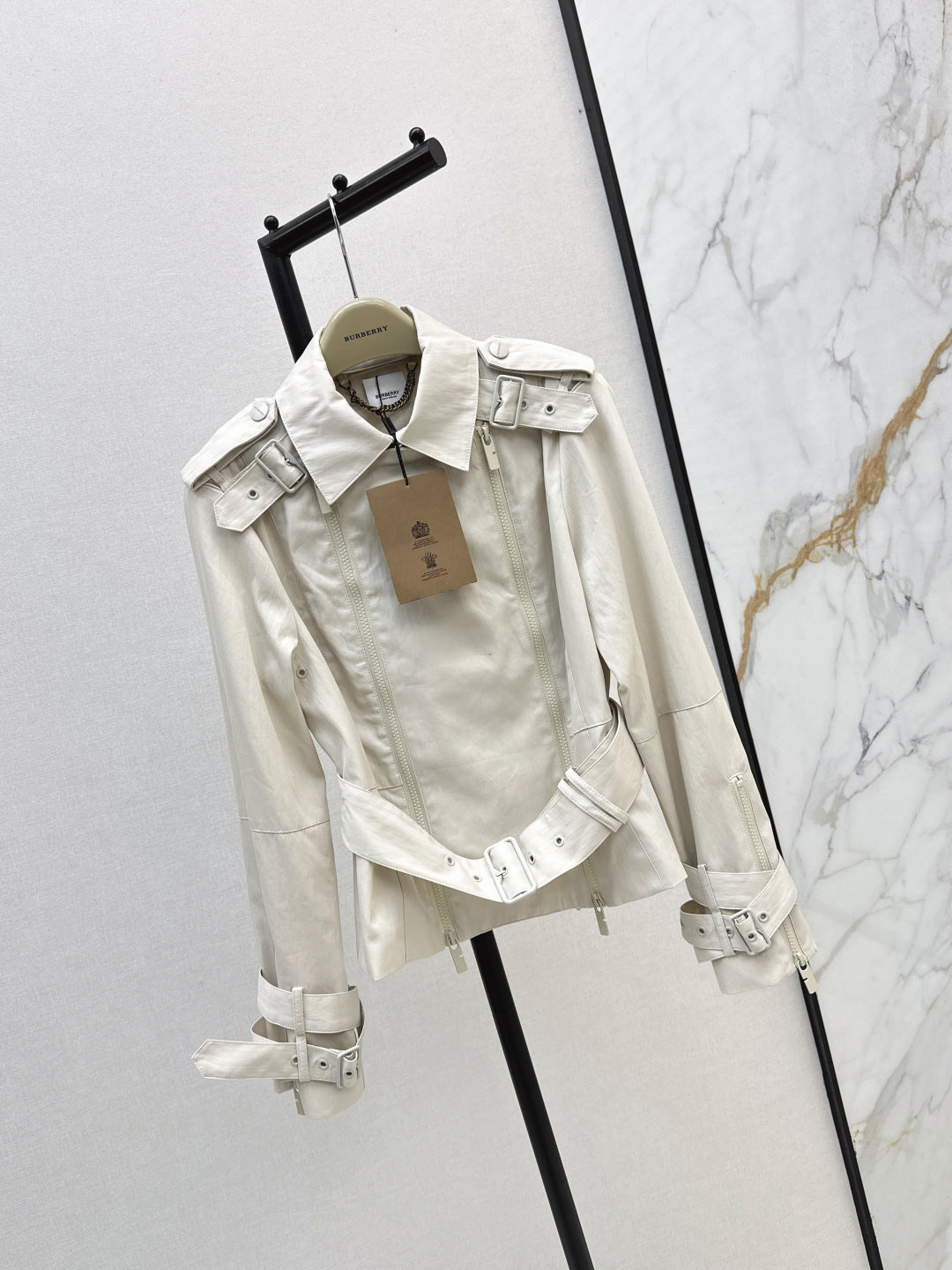 Bur 25fw trench coat