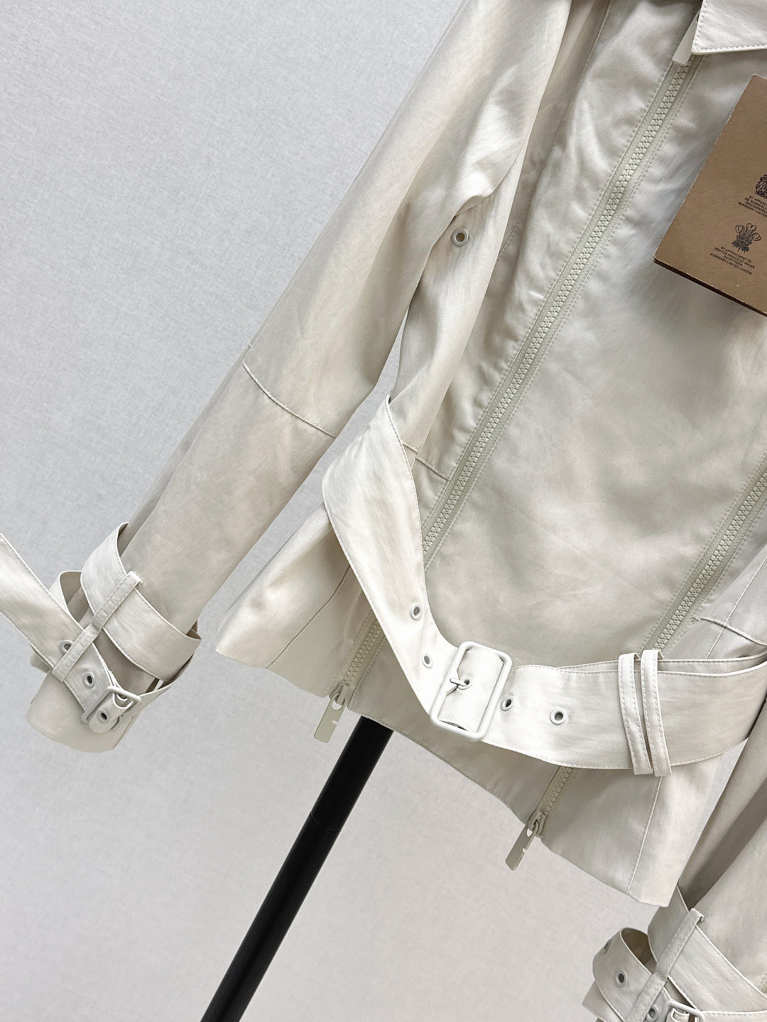 Bur 25fw trench coat