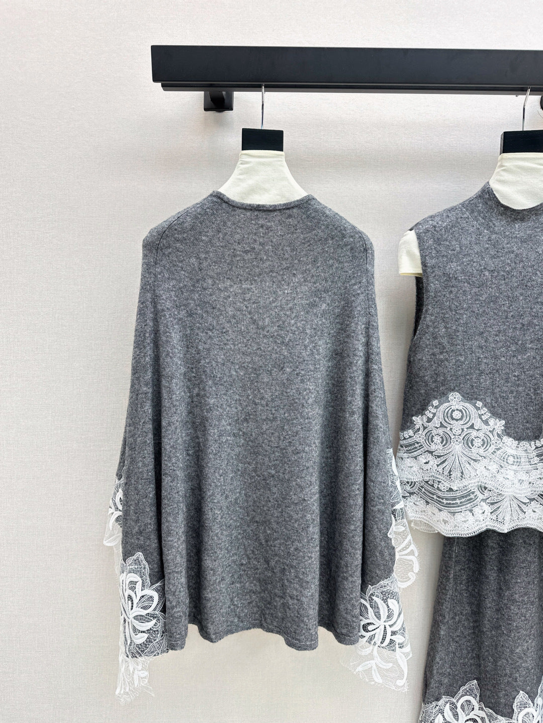 Es 25fw lace suit