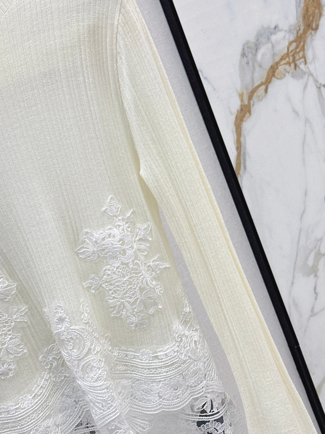 Es 25fw lace shirt