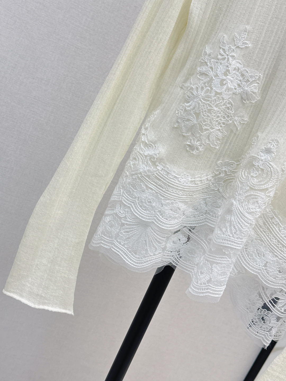 Es 25fw lace shirt