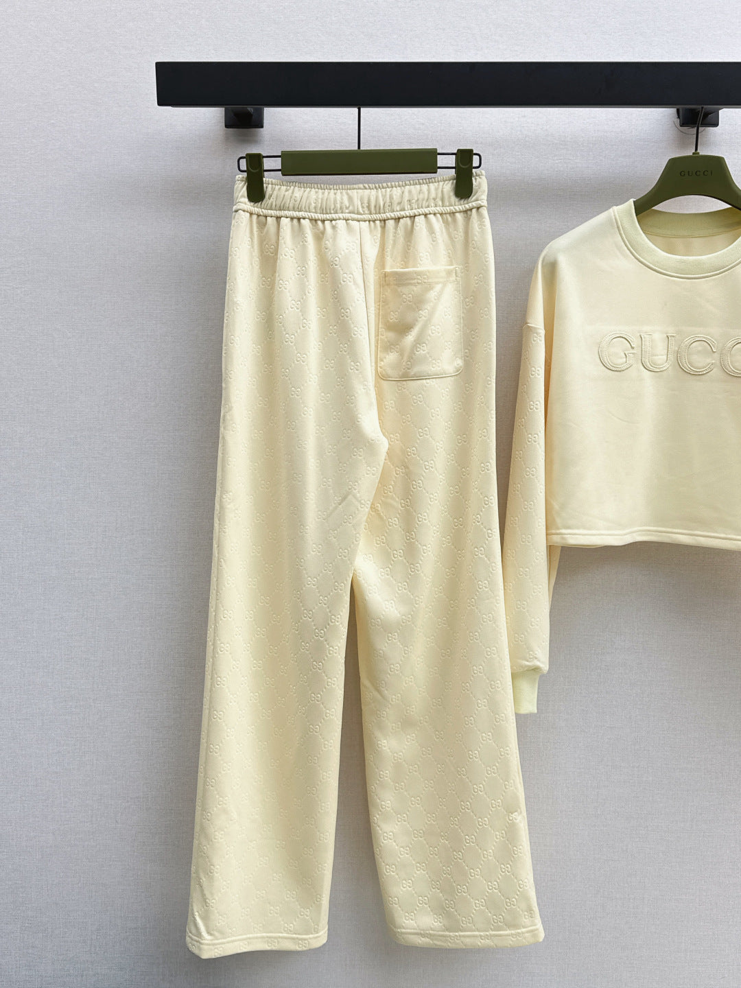 Guc 25fw jacquard tracksuit