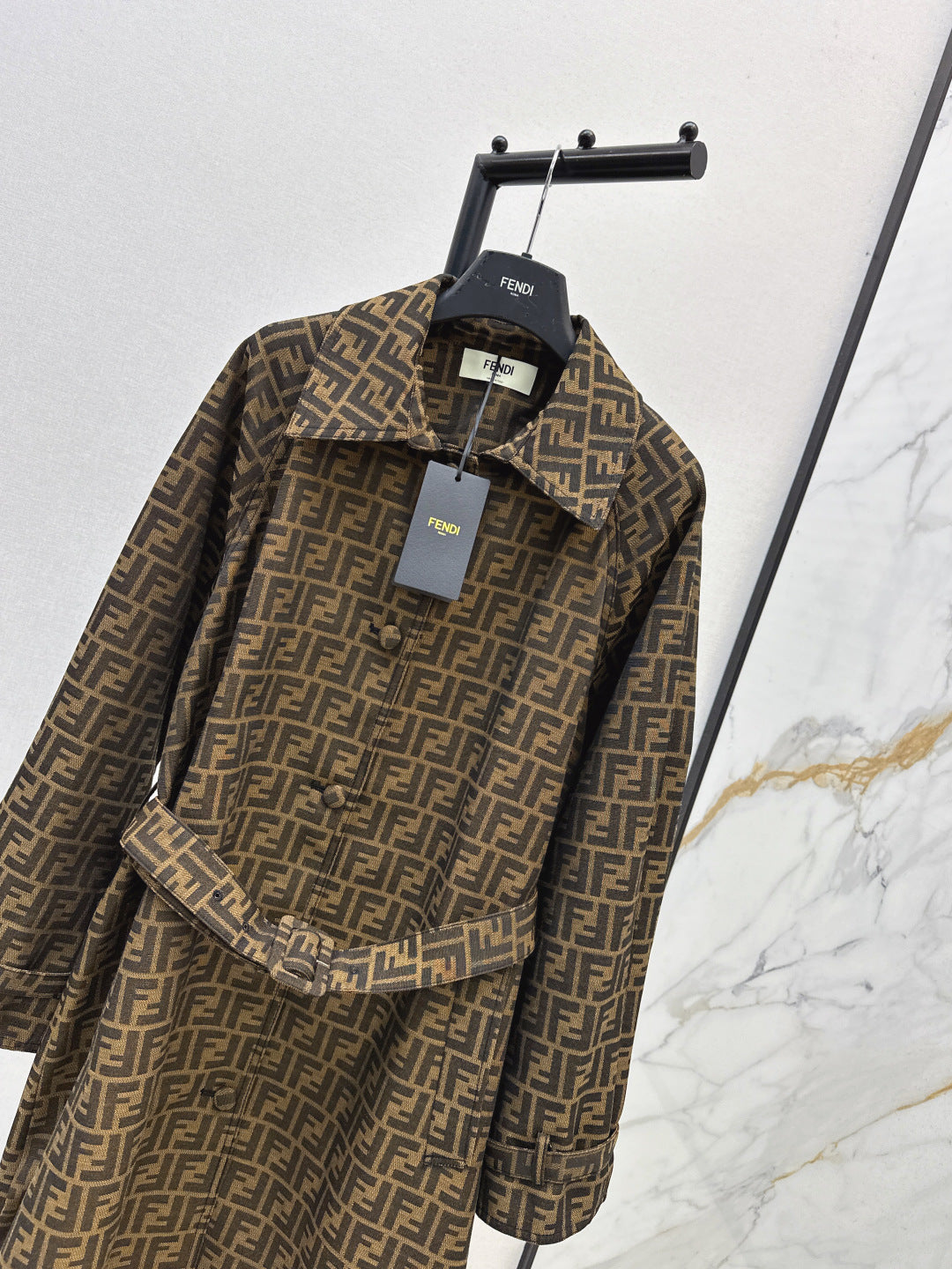 Fend 25fw jacquard trench coat