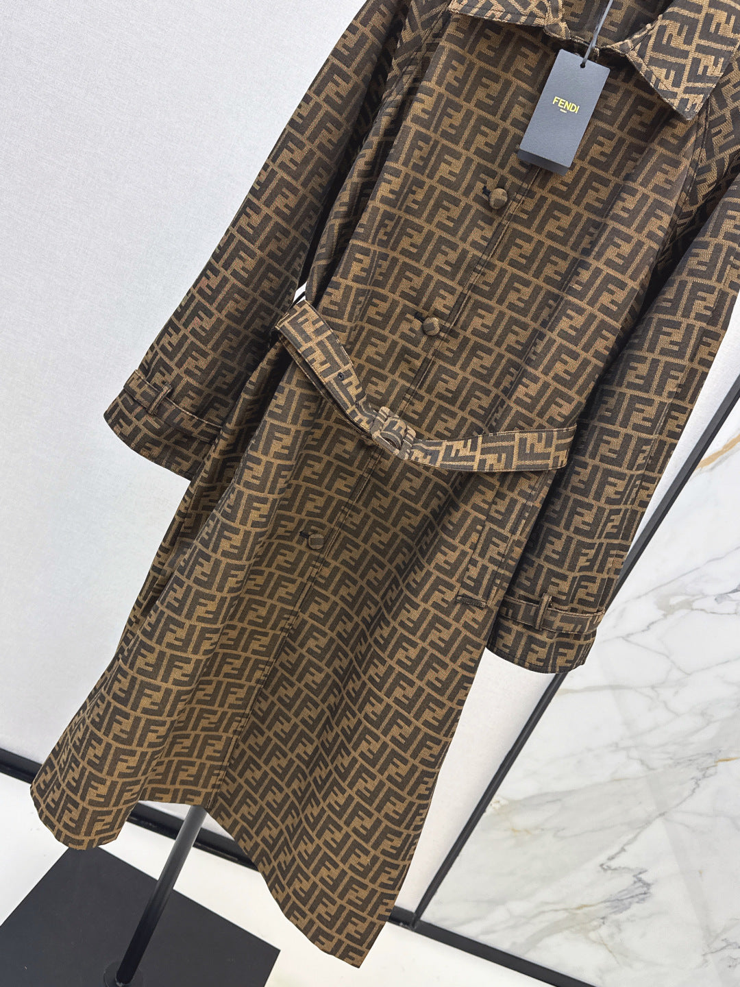 Fend 25fw jacquard trench coat