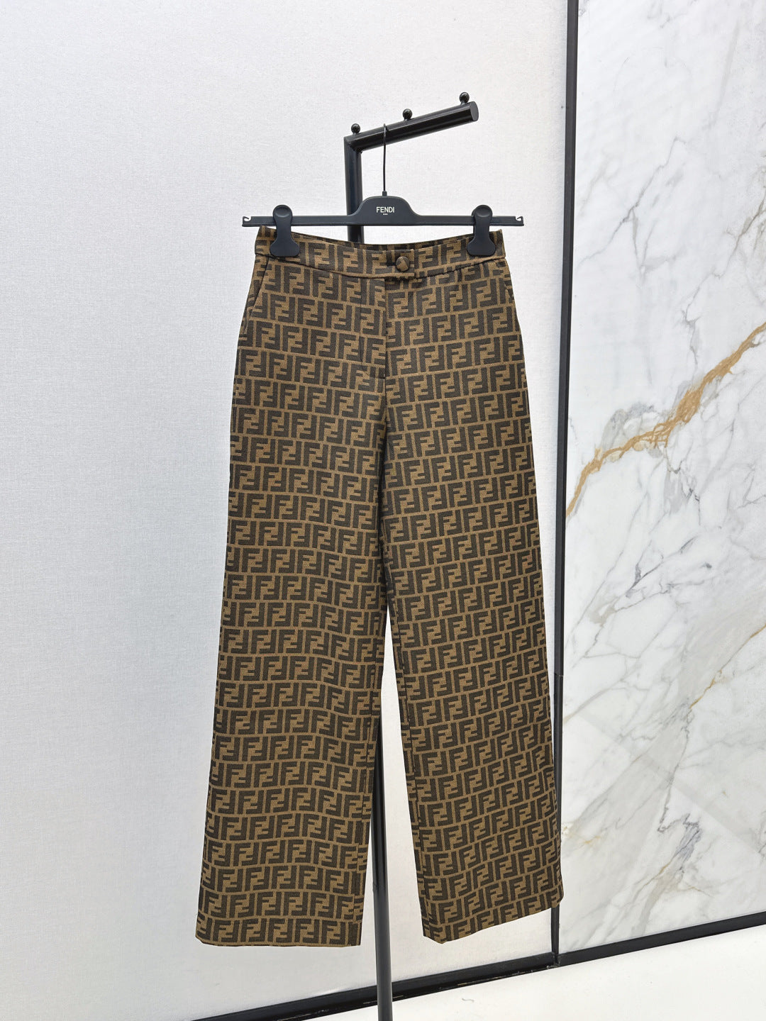 Fend 25fw jacquard pants