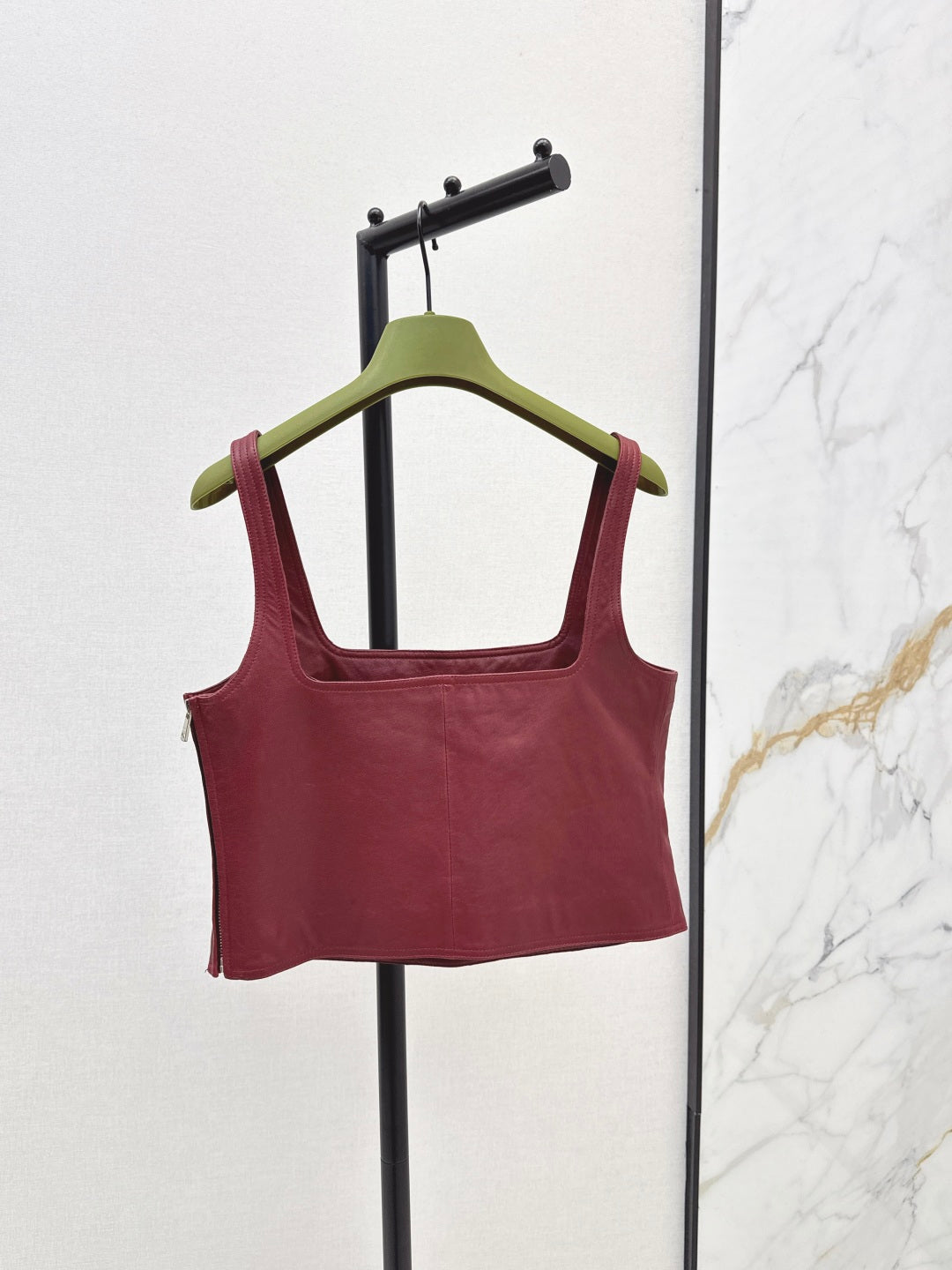 Guc 25fw leather camisole