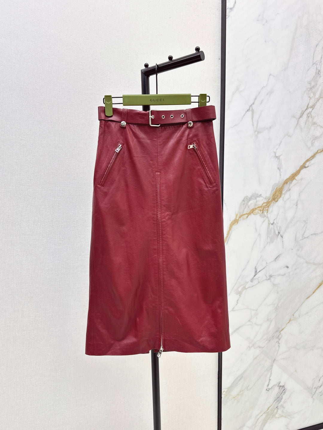 Guc 25fw leather skirt