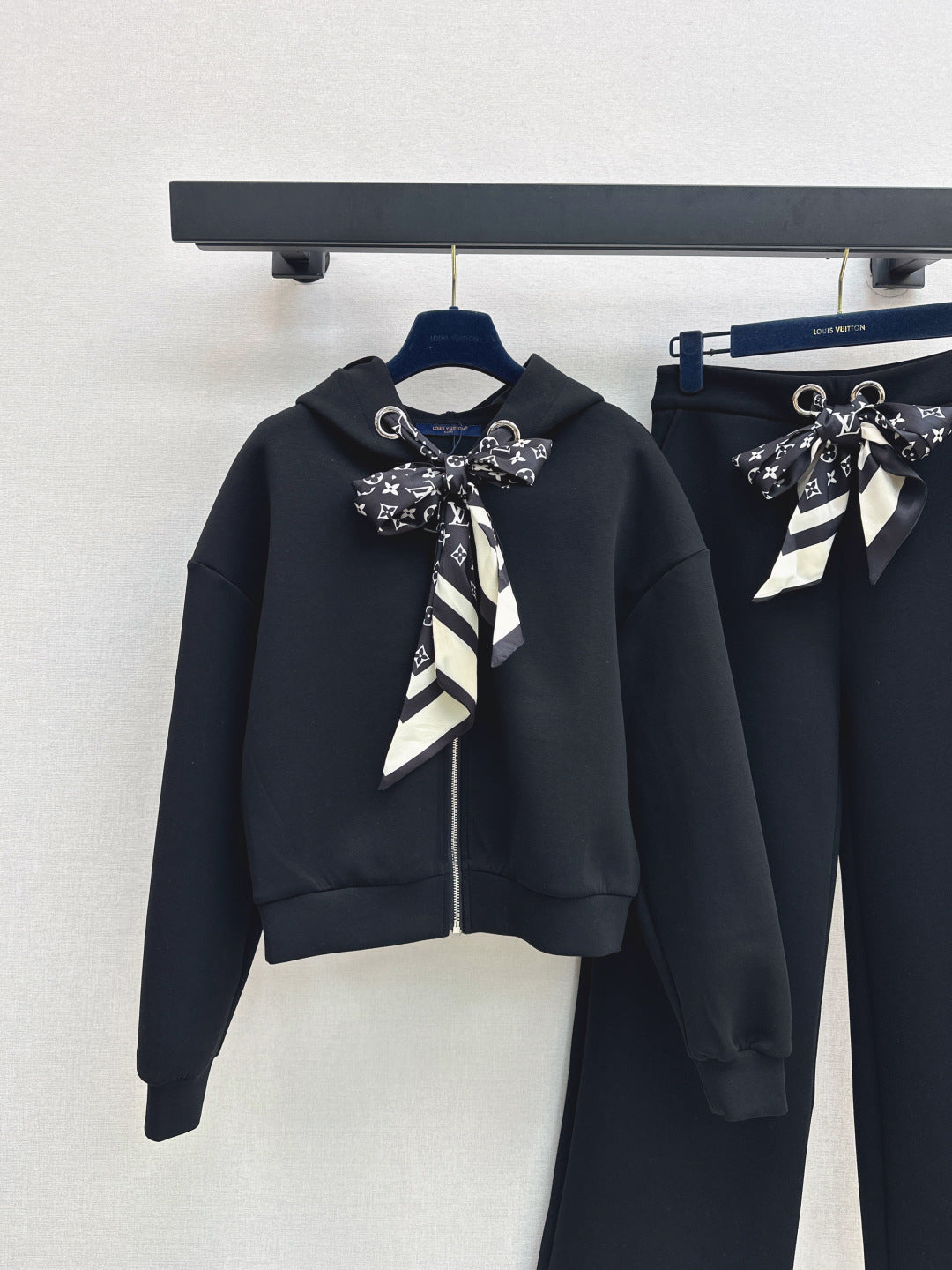 Louis 25fw tracksuit