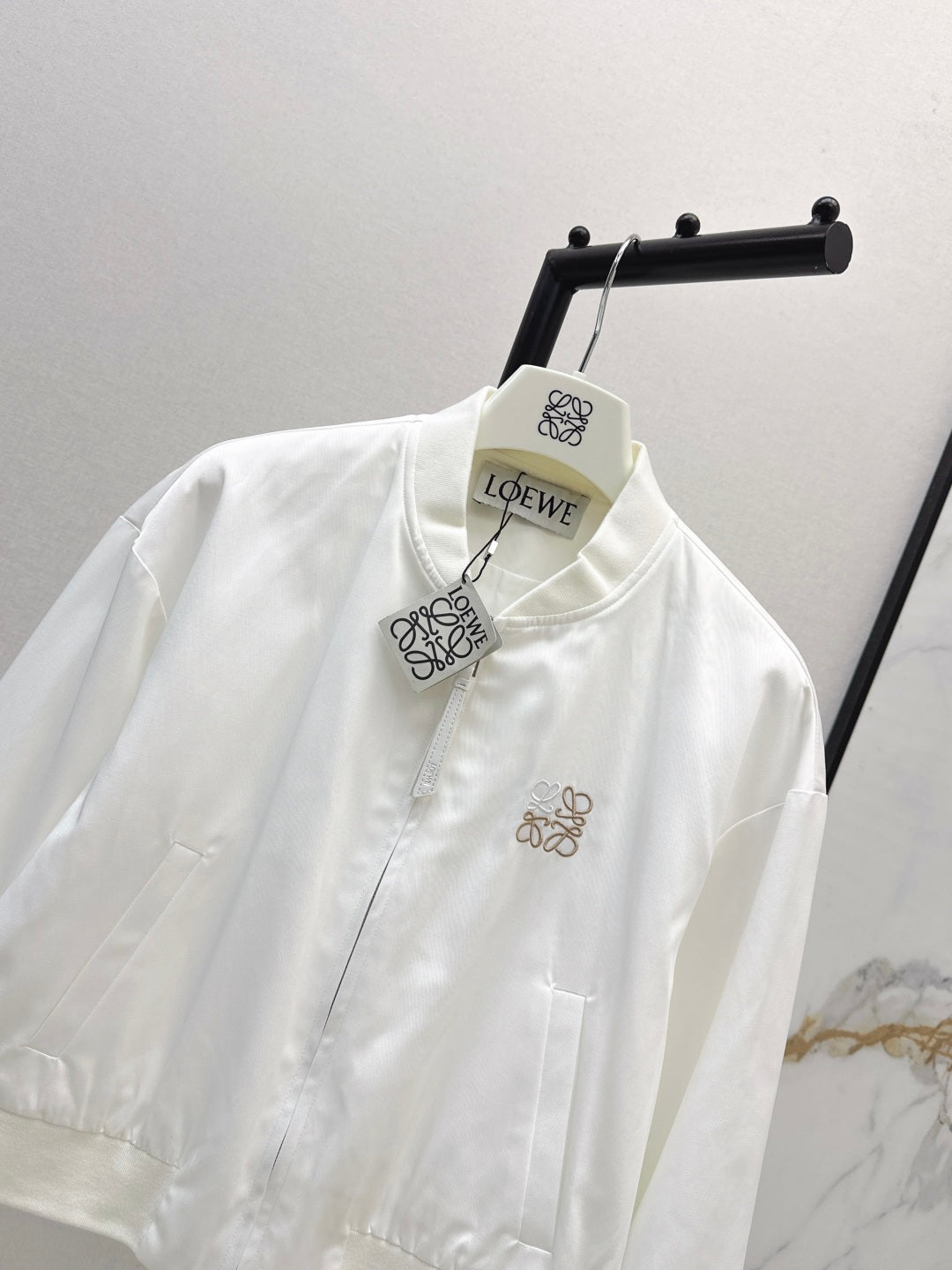 Loe 25fw baseball jacket