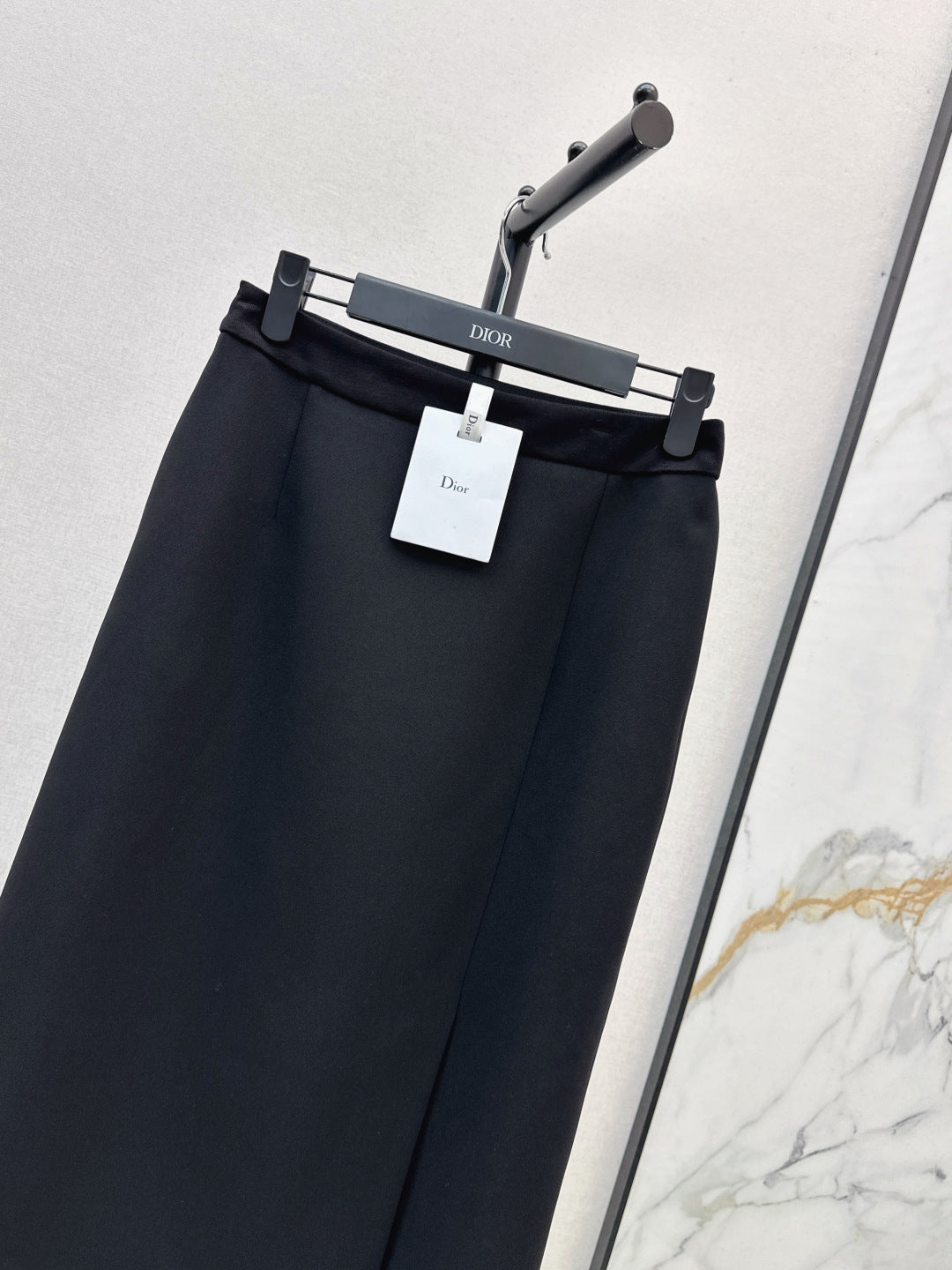 CD 25fw slit skirt