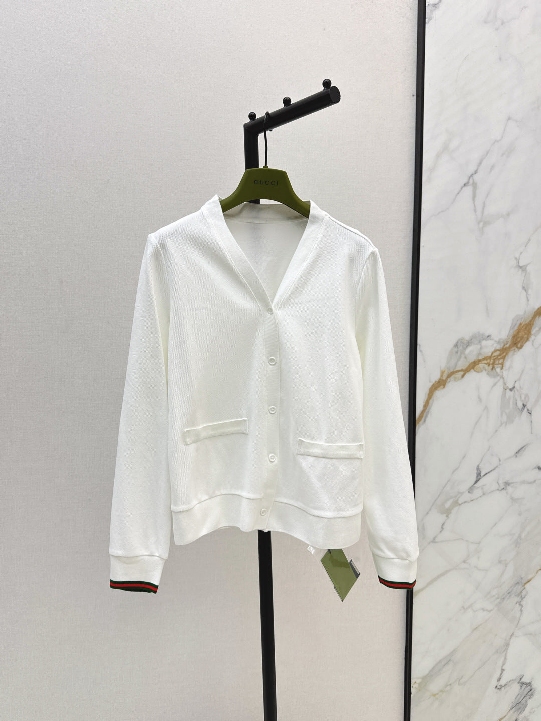 Guc 25fw cardigan