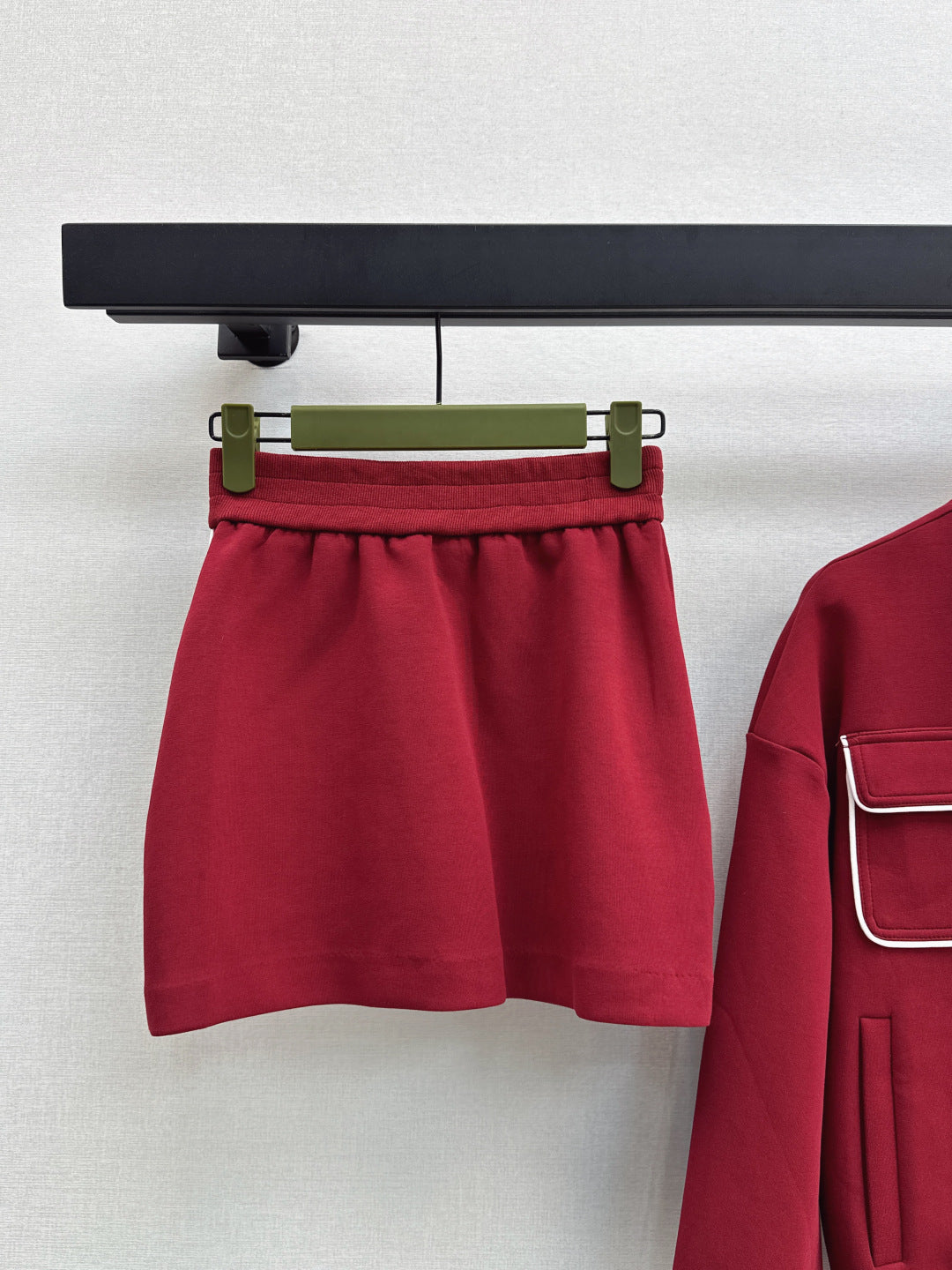 Guc 25fw suit