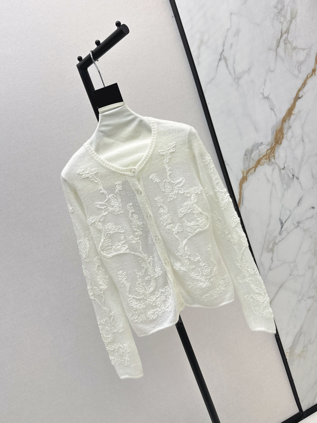 Es 25fw embroidered cardigan