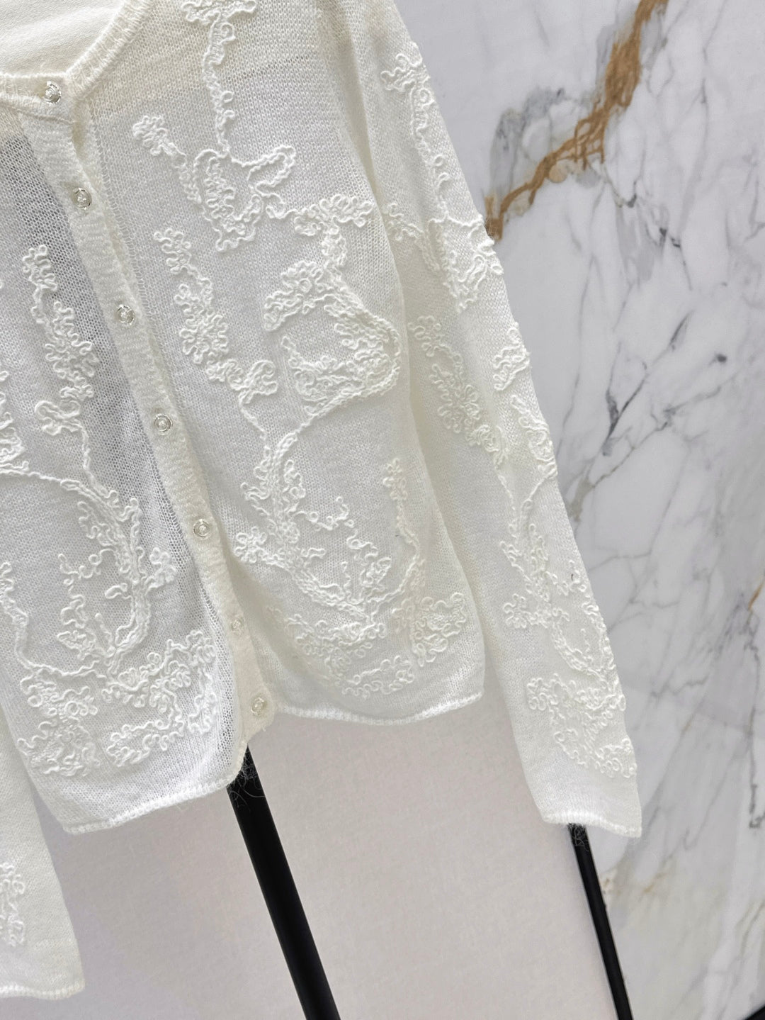 Es 25fw embroidered cardigan