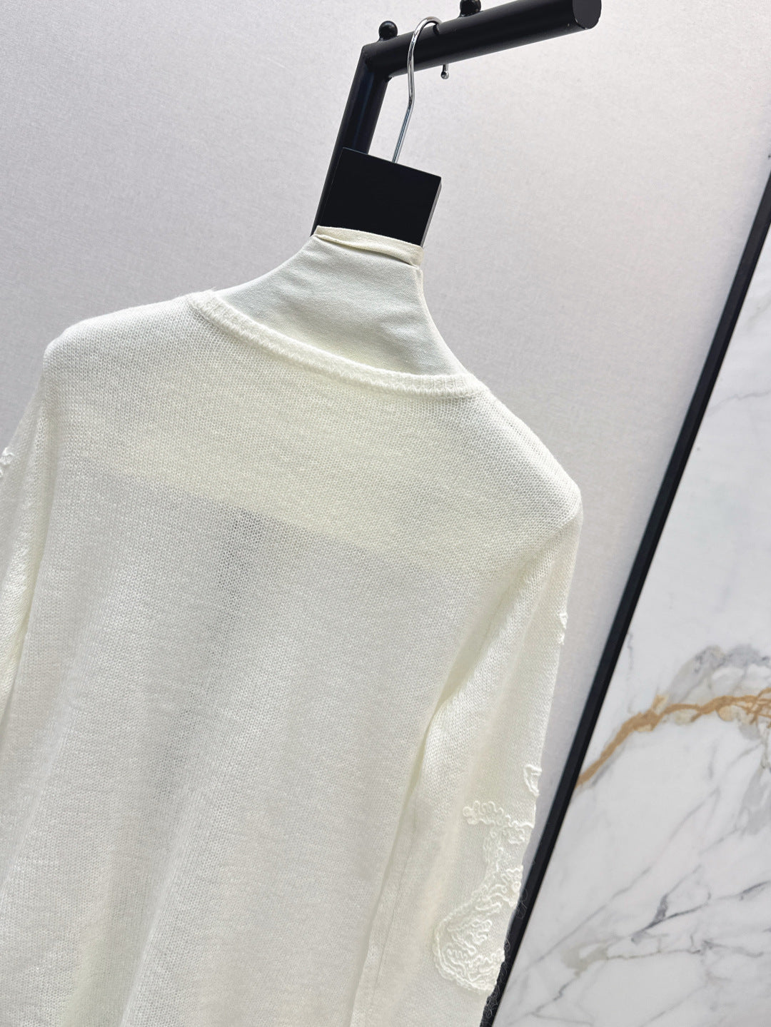 Es 25fw embroidered cardigan
