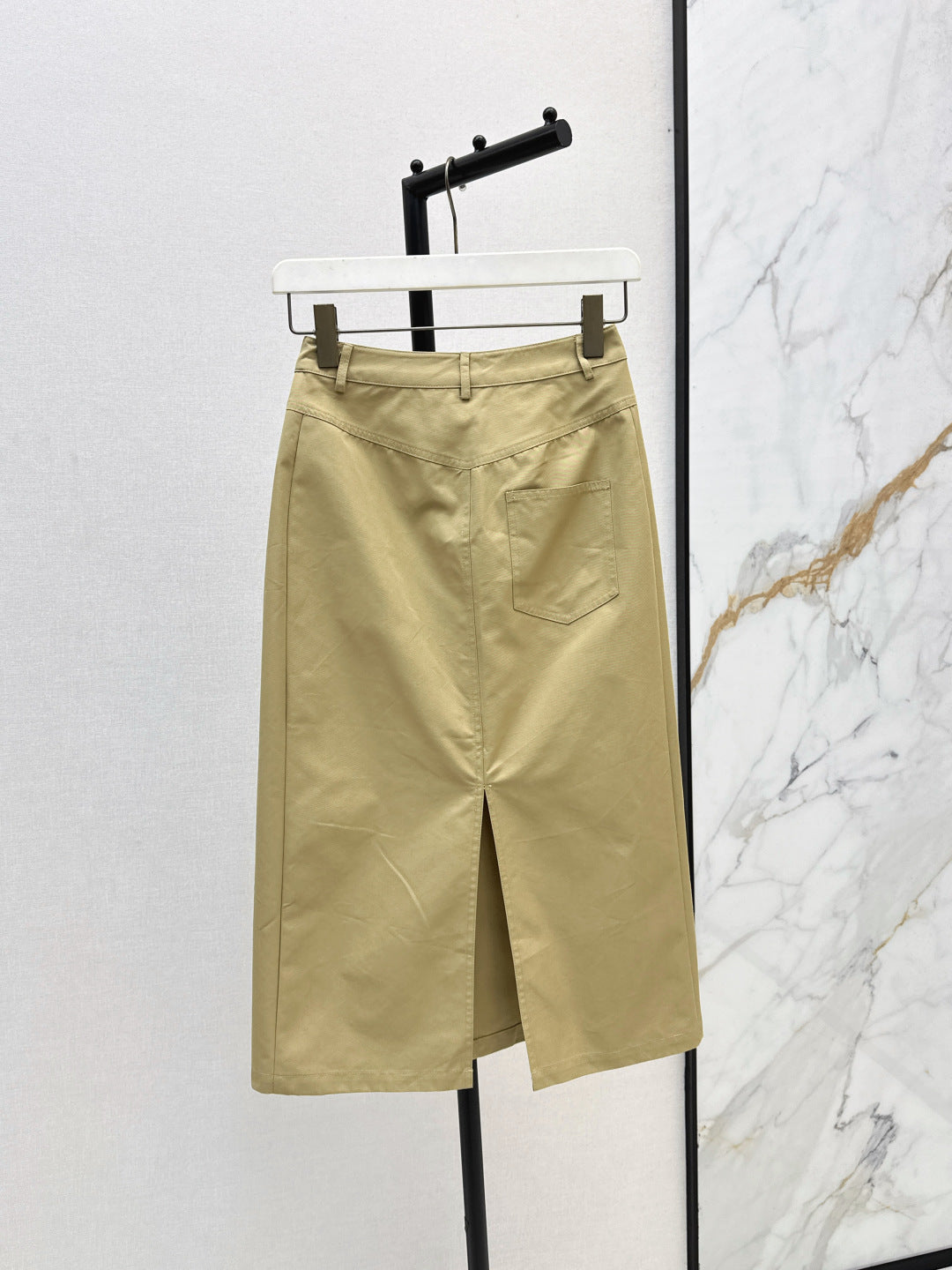 Loe 25fw skirt