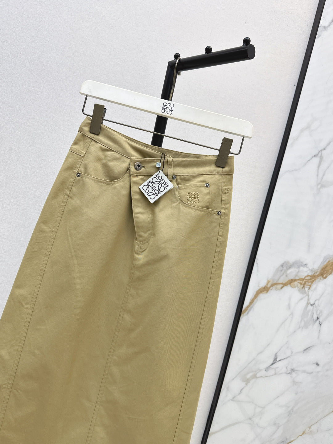 Loe 25fw skirt
