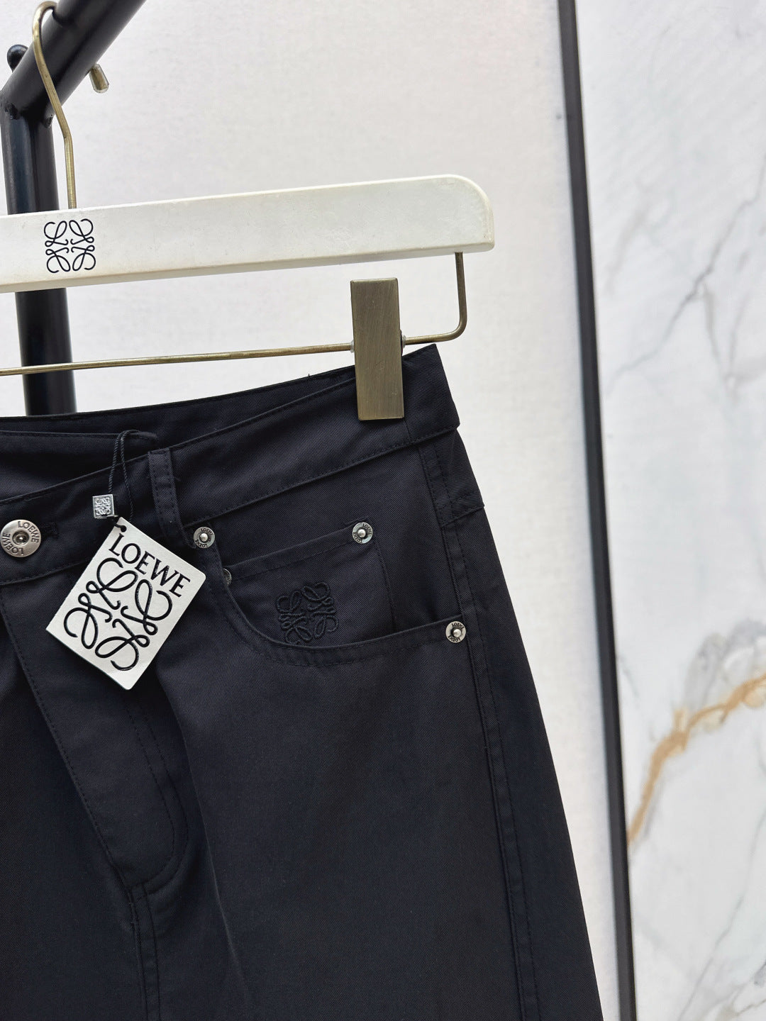 Loe 25fw skirt