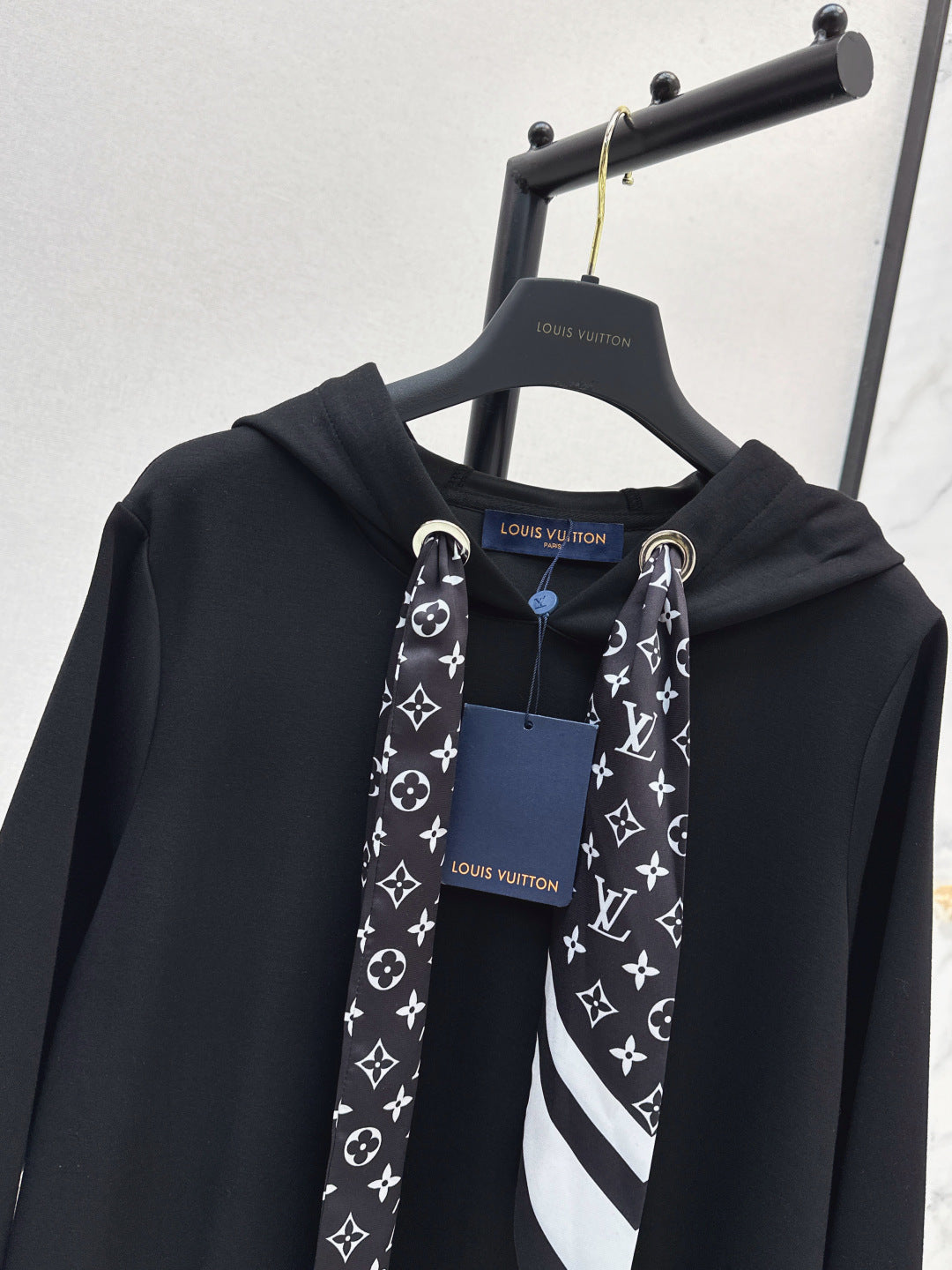 Louis 25fw scarf dress