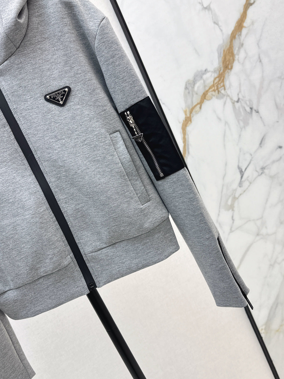 Pra 25fw hooded jacket