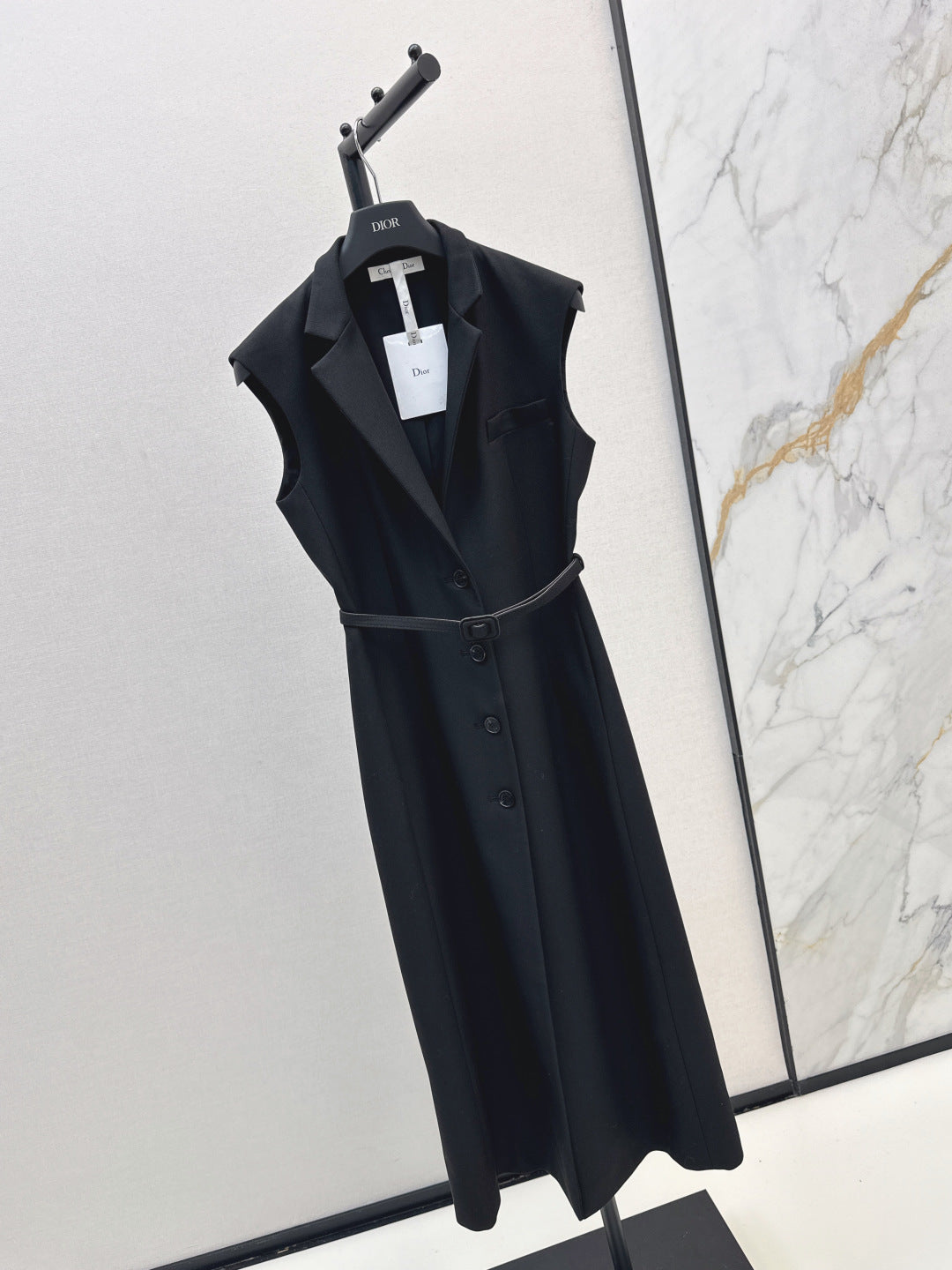 CD 25fw sleeveless dress