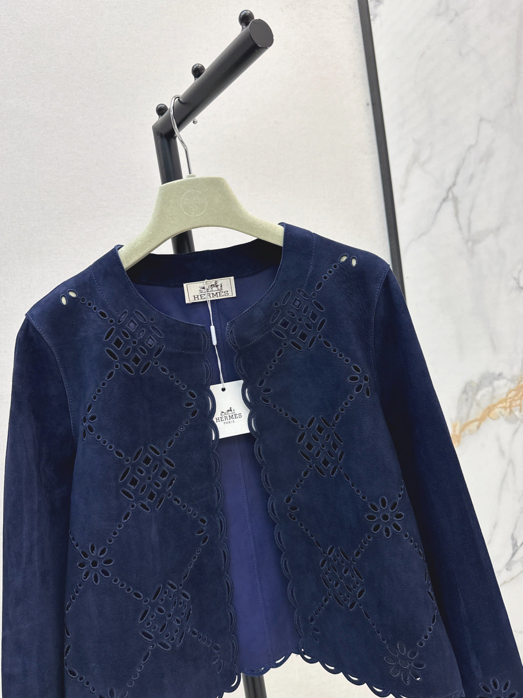 Herm 25fw embroidered suede jacket