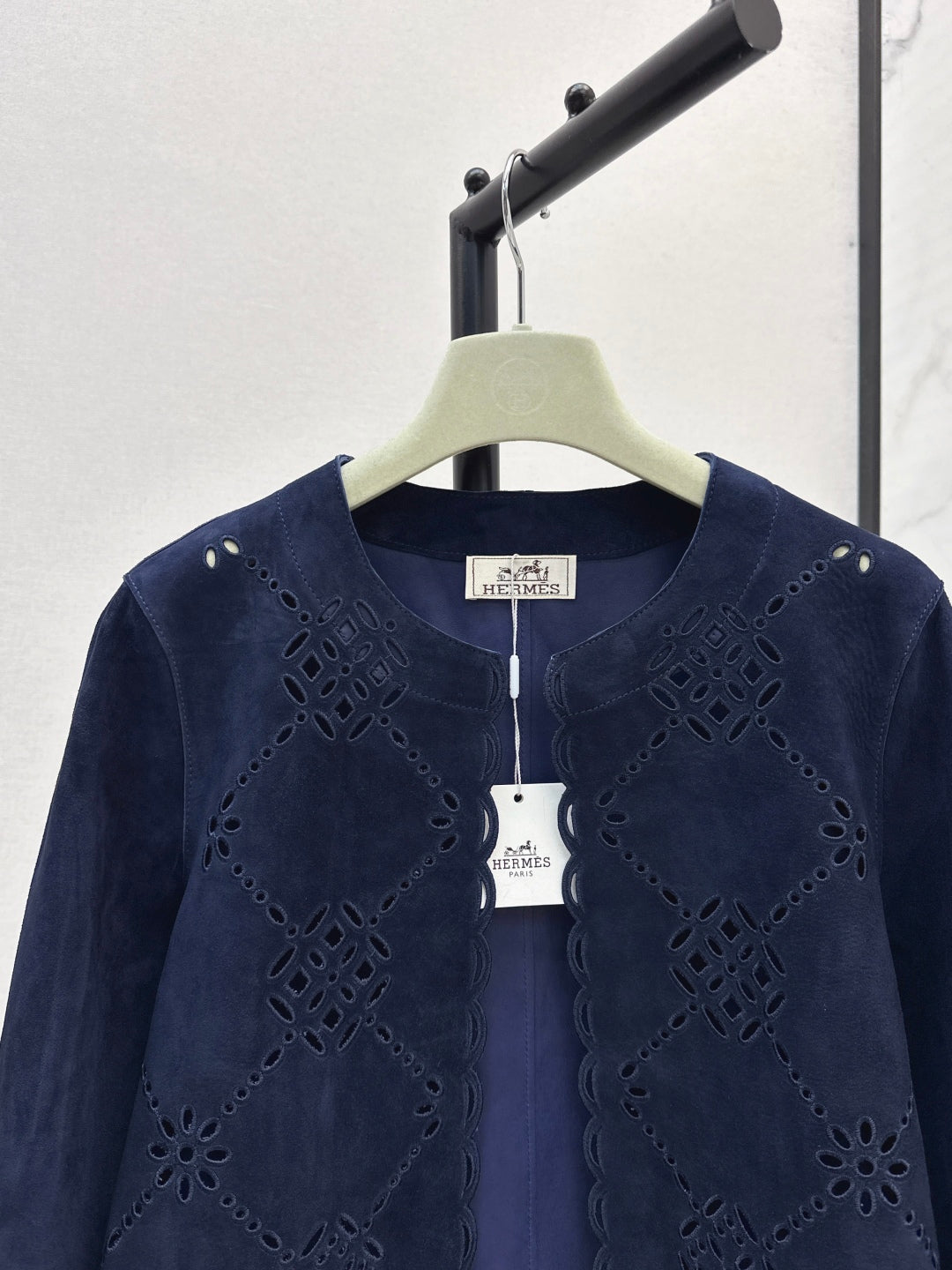 Herm 25fw embroidered suede jacket