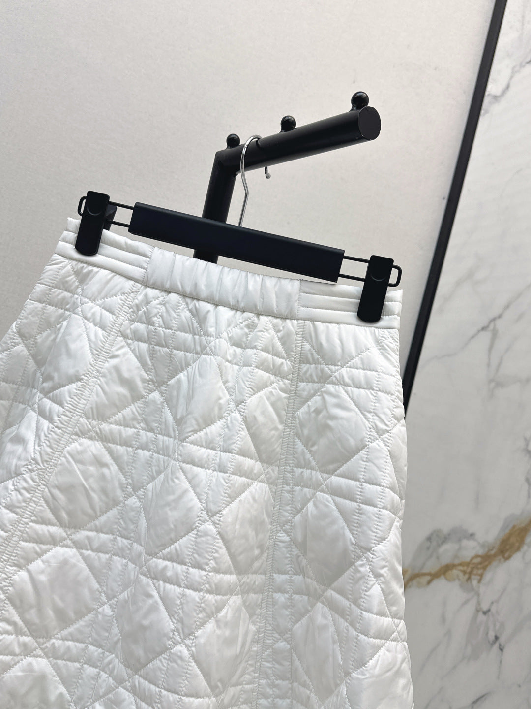 CD 25fw padded skirt