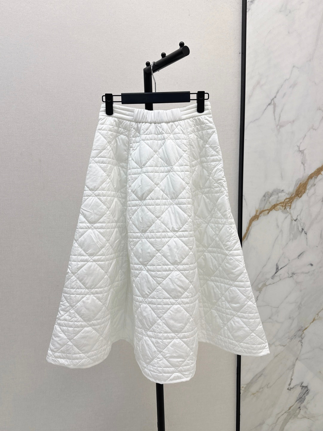 CD 25fw padded skirt